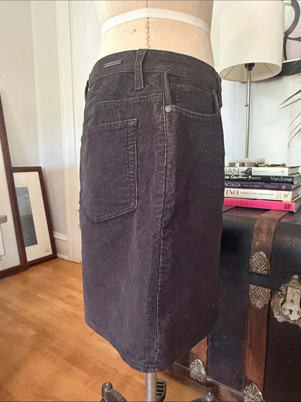 Carve Designs Women's Black Corduroy Mini Skirt with Front Seam